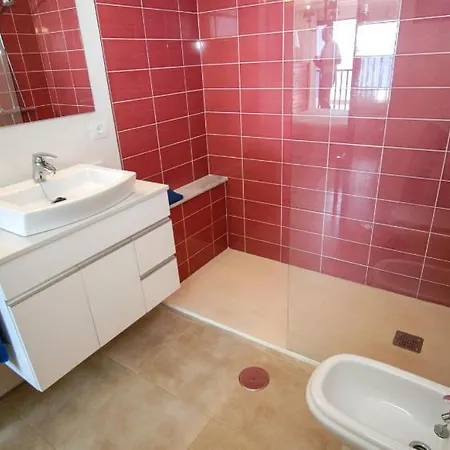 La Mar Deluxe - A Lovely 3 Bedroom - Magnificent Sea Views - Great Location Вілла *